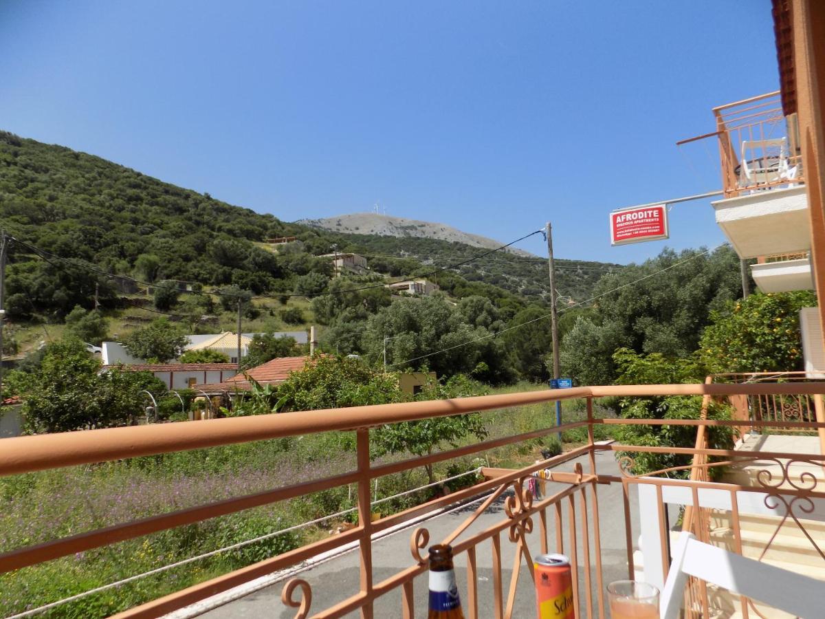 Afrodite Spacious Apartments! Agia Efimia 外观 照片